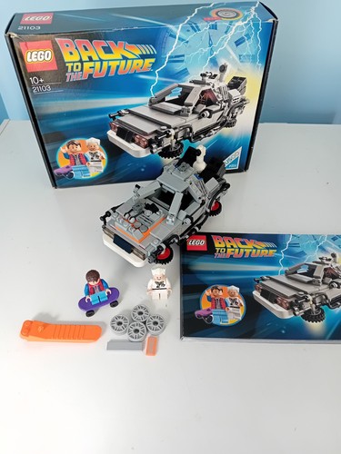 Lego back the future - back,